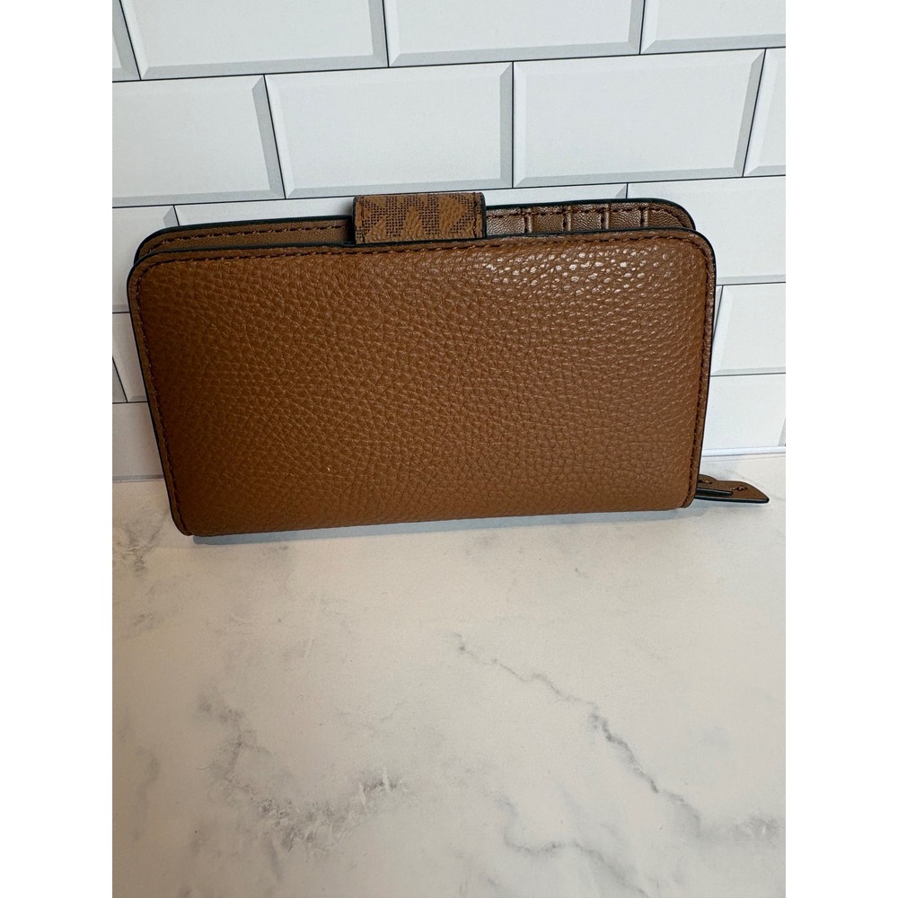 NWT Michael Kors Jet Set Medium Tab Bifold Wallet Luggage Brown Leather - Picture 2 of 5